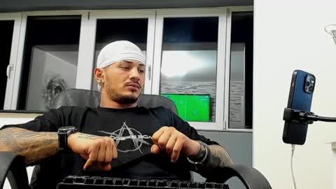 masterchris12 online show from 12-09-24, 12:12