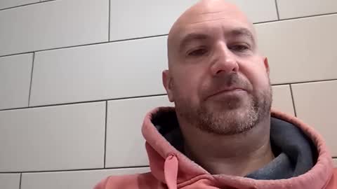 Snapshot of masterclass69er chatting on 02-05-26, 10:20 Bob online show from 02-05-26, 10:20