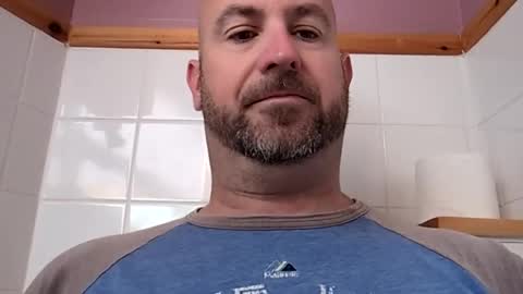 Snapshot of masterclass69er chatting on 07-13-26, 07:33 Bob online show from 07-13-26, 07:33