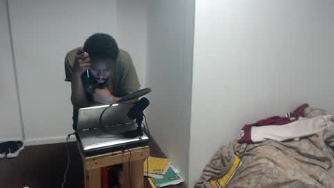 Snapshot of masterdomfuck chatting on 01-31-25, 12:50 Masterdomfuck online show from 01-31-25, 12:50