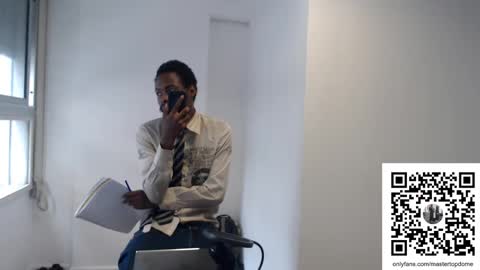 Snapshot of masterdomfuck chatting on 02-08-25, 06:01 Masterdomfuck online show from 02-08-25, 06:01