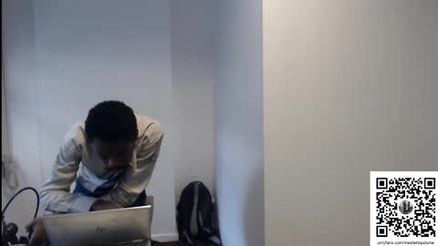 Snapshot of masterdomfuck chatting on 02-10-25, 08:10 Masterdomfuck online show from 02-10-25, 08:10