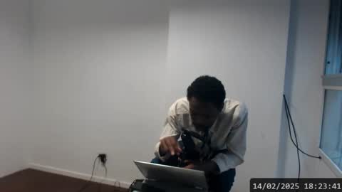 Snapshot of masterdomfuck chatting on 02-14-25, 09:21 Masterdomfuck online show from 02-14-25, 09:21