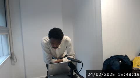 Snapshot of masterdomfuck chatting on 02-24-25, 06:47 Masterdomfuck online show from 02-24-25, 06:47