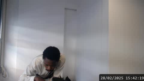 Snapshot of masterdomfuck chatting on 02-28-25, 06:41 Masterdomfuck online show from 02-28-25, 06:41