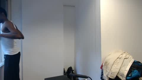 Snapshot of masterdomfuck chatting on 03-06-25, 09:09 Masterdomfuck online show from 03-06-25, 09:09