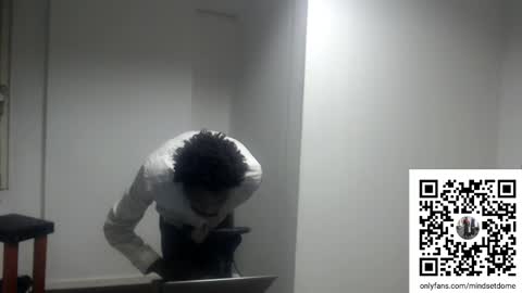 Snapshot of masterdomfuck chatting on 09-09-25, 10:42 Masterdomfuck online show from 09-09-25, 10:42