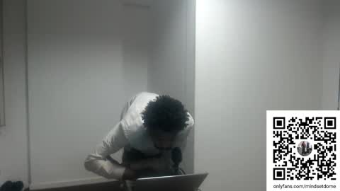 Snapshot of masterdomfuck chatting on 09-11-25, 10:43 Masterdomfuck online show from 09-11-25, 10:43