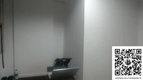 Snapshot of masterdomfuck chatting on 09-16-25, 12:44 Masterdomfuck online show from 09-16-25, 12:44