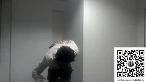 Snapshot of masterdomfuck chatting on 09-19-25, 07:58 Masterdomfuck online show from 09-19-25, 07:58