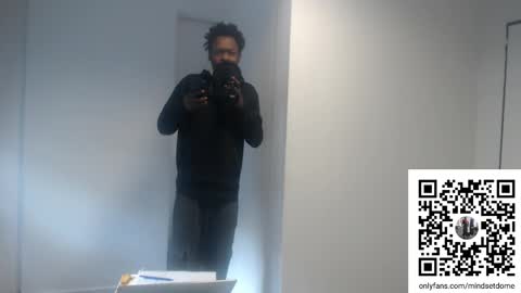 Snapshot of masterdomfuck chatting on 09-24-25, 12:08 Masterdomfuck online show from 09-24-25, 12:08