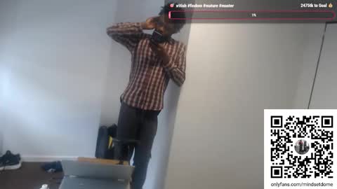 Snapshot of masterdomfuck chatting on 10-06-25, 06:16 Masterdomfuck online show from 10-06-25, 06:16