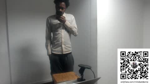 Snapshot of masterdomfuck chatting on 11-07-25, 08:58 Masterdomfuck online show from 11-07-25, 08:58