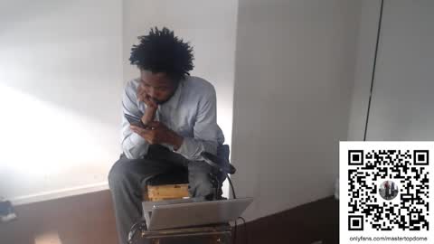 Snapshot of masterdomfuck chatting on 11-24-25, 05:45 Masterdomfuck online show from 11-24-25, 05:45