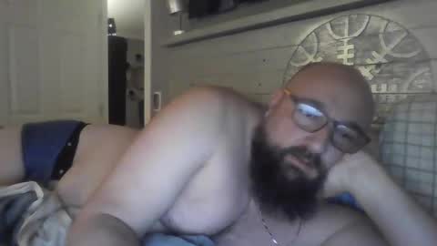 Snapshot of masterdurt chatting on 02-22-25, 02:17 The Big Duurty online show from 02-22-25, 02:17