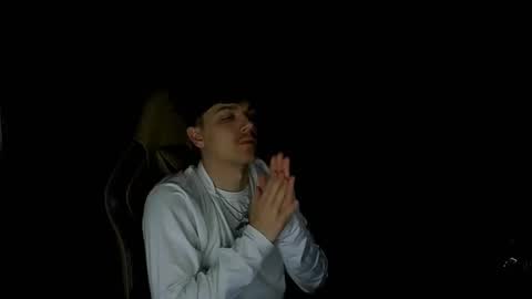 masterjizz1_0 online show from 10-31-25, 05:41