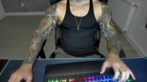 Snapshot of masterkingmuscle chatting on 12-03-24, 06:49 masterkingmuscle online show from 12-03-24, 06:49