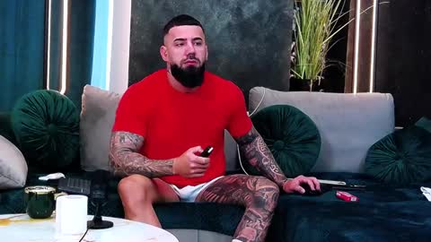 masterkingofmuscle online show from 02-04-25, 06:57