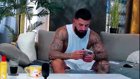 masterkingofmuscle online show from 10-09-25, 11:30