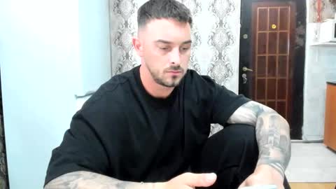 Snapshot of mastermusclejon chatting on 05-20-26, 08:15 Jon online show from 05-20-26, 08:15