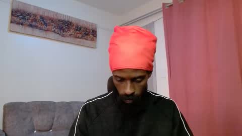 Snapshot of masterr_bate chatting on 09-24-25, 05:55 Marl online show from 09-24-25, 05:55