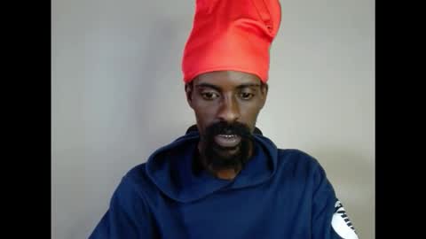 Snapshot of masterr_bate chatting on 10-16-25, 05:19 Marl online show from 10-16-25, 05:19