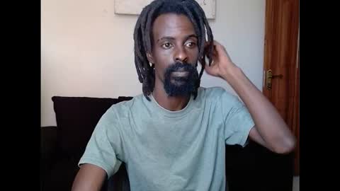 Snapshot of masterr_bate chatting on 01-14-26, 09:04 Marl online show from 01-14-26, 09:04