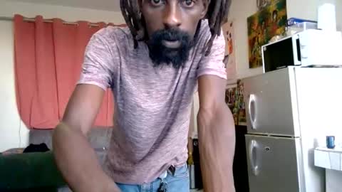 Snapshot of masterr_bate chatting on 02-10-26, 02:54 Marl online show from 02-10-26, 02:54