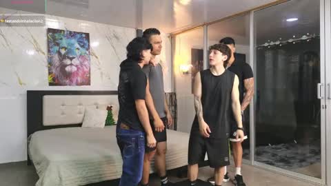 Snapshot of masters_sexx chatting on 04-24-26, 11:23 Team Cris Darwin- Fernando- Stiven- David online show from 04-24-26, 11:23
