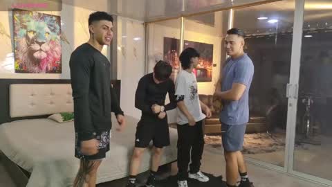Snapshot of masters_sexx chatting on 04-28-26, 11:26 Team Cris Darwin- Fernando- Stiven- David online show from 04-28-26, 11:26