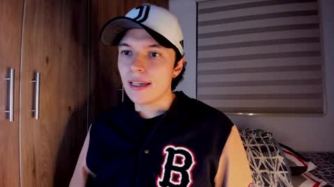 mastrangelo_x online show from 04-11-26, 02:16