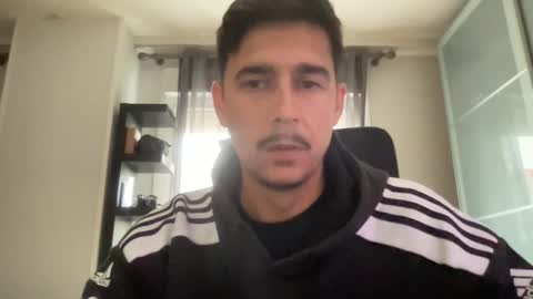 Aaron online show from 10-29-25, 08:16