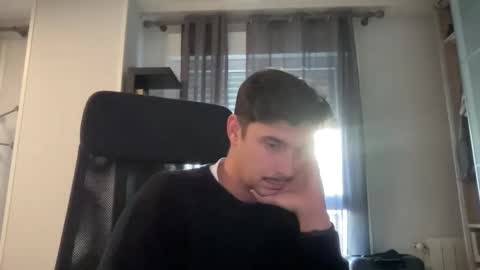 Aaron online show from 11-21-25, 03:54