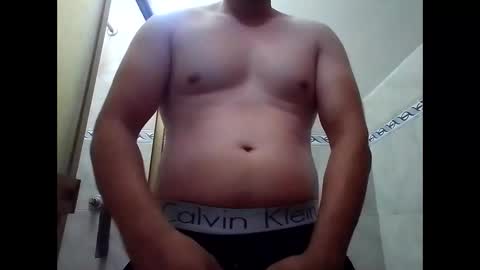 Snapshot of mateo2803 chatting on 02-19-25, 08:31 mateo2803 online show from 02-19-25, 08:31