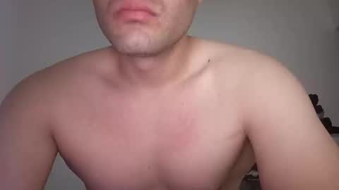 Snapshot of mateo2803 chatting on 02-13-26, 02:40 mateo2803 online show from 02-13-26, 02:40