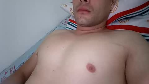 Snapshot of mateo2803 chatting on 03-13-26, 01:01 mateo2803 online show from 03-13-26, 01:01