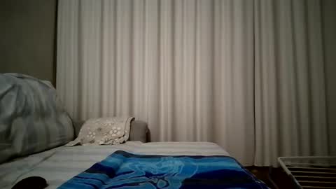 Snapshot of mateo_blu chatting on 07-12-26, 08:44 Mateo Blu online show from 07-12-26, 08:44
