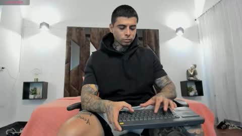 mateo_dilucajs1 online show from 11-16-25, 05:51