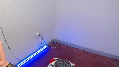 Snapshot of mateo_nick chatting on 02-11-26, 06:13 Mateo and Noah online show from 02-11-26, 06:13