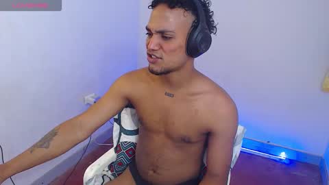 Snapshot of mateo_nick chatting on 02-17-26, 06:25 Mateo and Noah online show from 02-17-26, 06:25