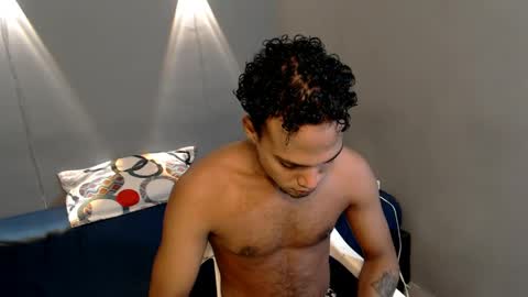 Mateo and Noah online show from 04-19-26, 05:45