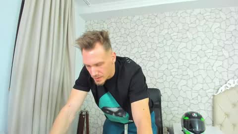 MateoBenjamin online show from 02-05-25, 10:55