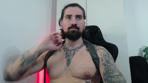 mateohalifa online show from 10-12-25, 04:28