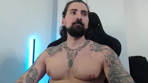 mateohalifa online show from 10-25-25, 06:13