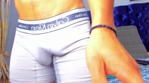 MATEO KING online show from 02-25-25, 07:42