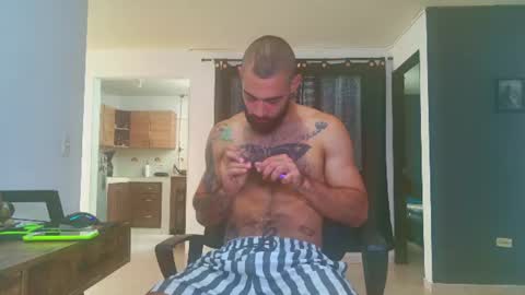 Matheus     online show from 07-12-26, 05:48