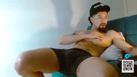 Snapshot of mathew444 chatting on 09-21-25, 09:49 STRURIBE ON INSTAGRAM online show from 09-21-25, 09:49