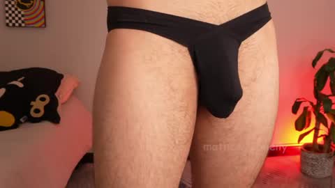 Snapshot of mathew_conelly chatting on 06-04-26, 11:55 Matt online show from 06-04-26, 11:55