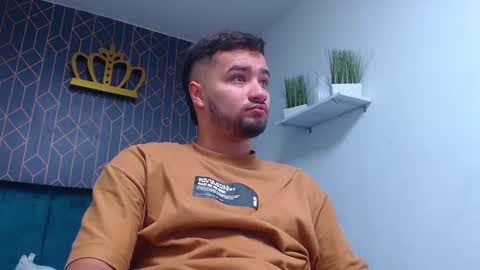 Snapshot of mathews_colton1 chatting on 03-01-25, 11:50 Mathews online show from 03-01-25, 11:50