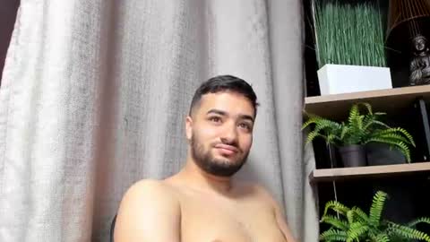 Snapshot of mathews_colton1 chatting on 07-25-26, 02:14 Mathews online show from 07-25-26, 02:14